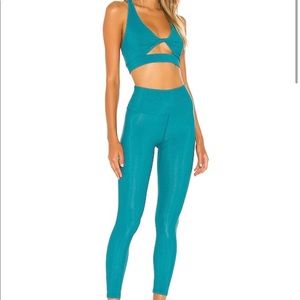 Beach Riot twist sports bra & Ayla legging